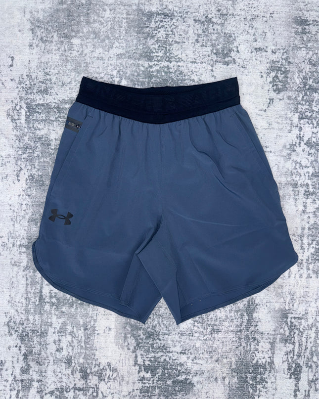 Under Armour 6" Peak Woven Shorts - Downpour Grey/Black