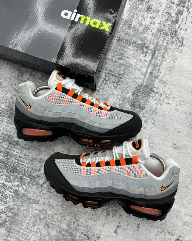 Nike Air Max 95 OG Bright Mandarin