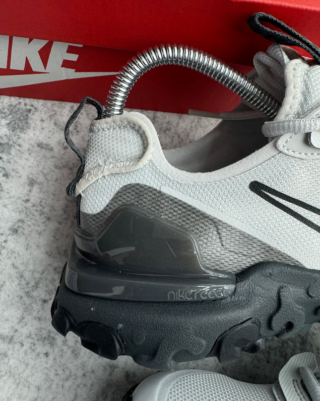 Nike React Vision GS - Wolf Grey Crimson