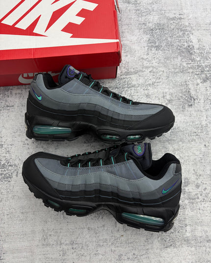 Nike Air Max 95 - Black Grape