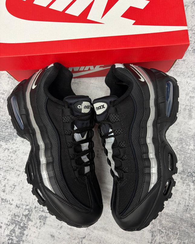 Nike Air Max 95 - Black/Silver
