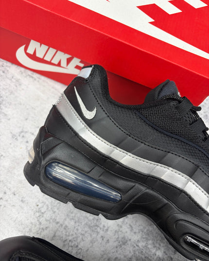Nike Air Max 95 - Black/Silver