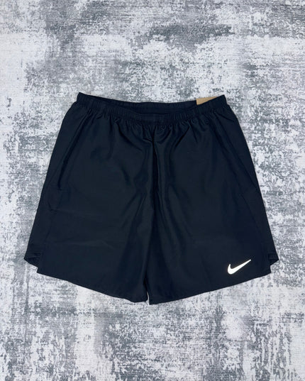 Nike Challenger Shorts - Black