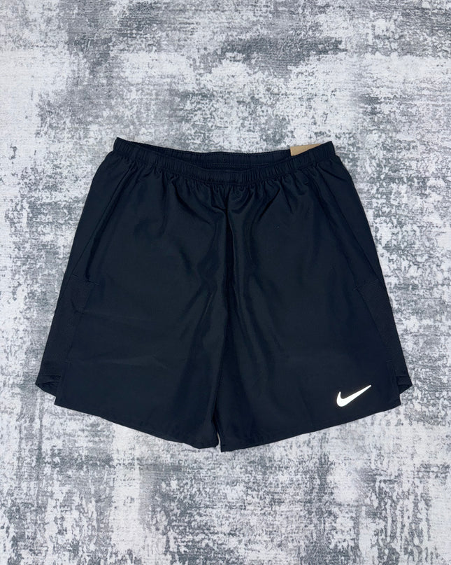Nike Challenger Shorts - Black