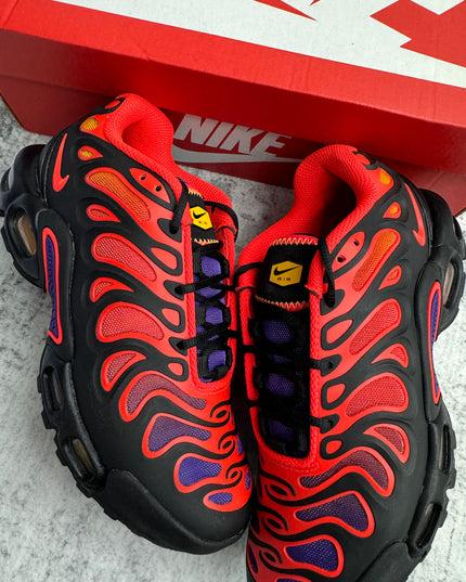 Nike Air Max Plus Drift - Crimson