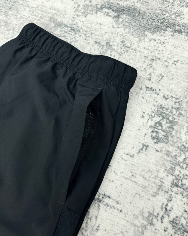 Nike Dri-Fit Challenger Shorts - Black