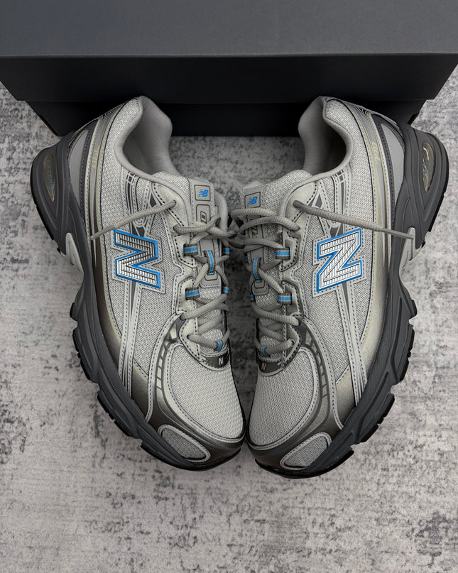 New Balance 740 - Grey/Blue