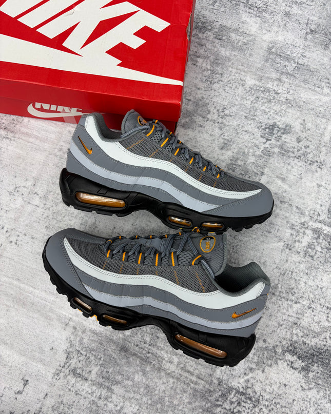 Nike Air Max 95 - Grey/Sundial