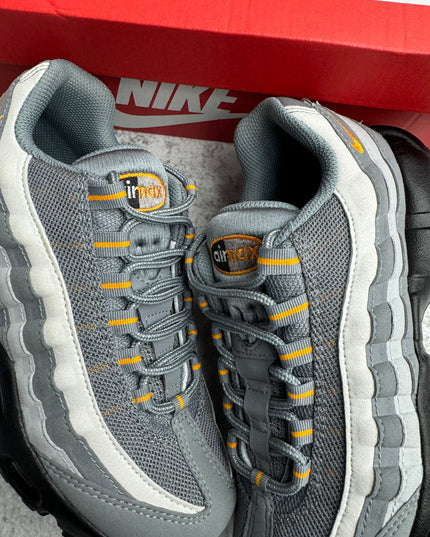 Nike Air Max 95 GS - Grey Orange