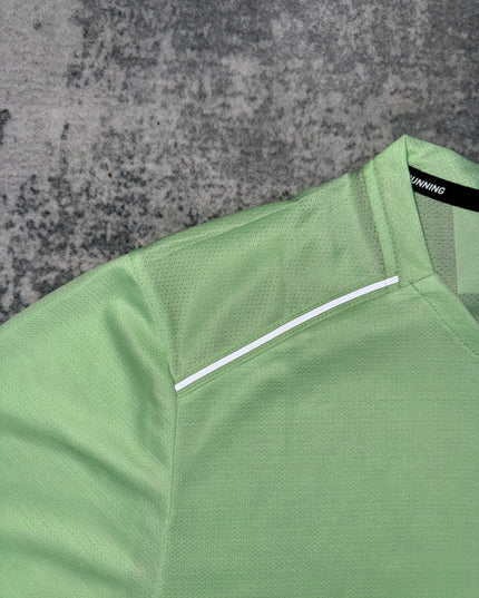 Nike 1.0 Miler Tee - Vapour Green