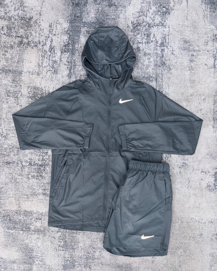 Nike Essential Challenger Set - Grey