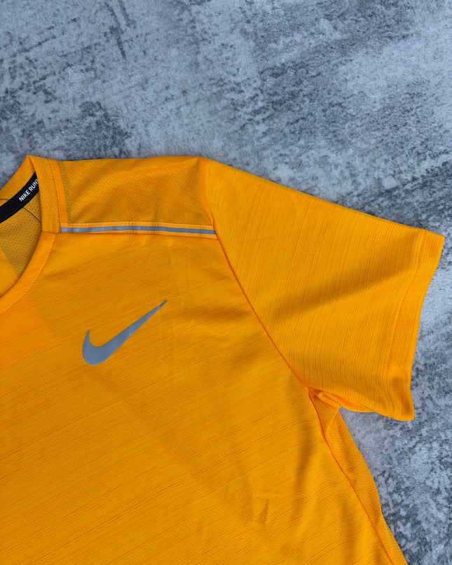 Nike 1.0 Miler Tee - Sundial