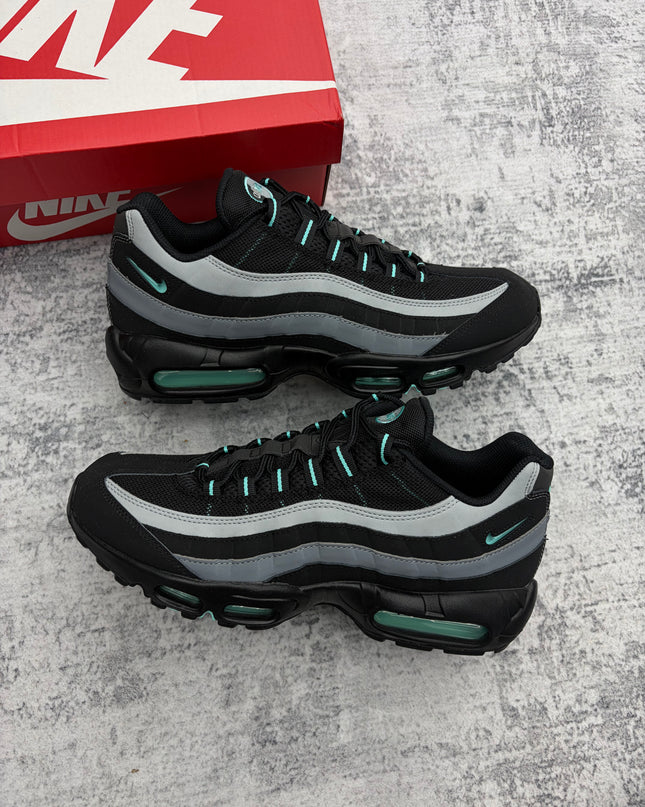 Nike Air Max 95 - Black Jade Jewel