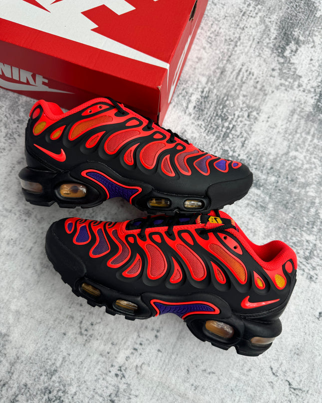 Nike Air Max Plus Drift - Crimson