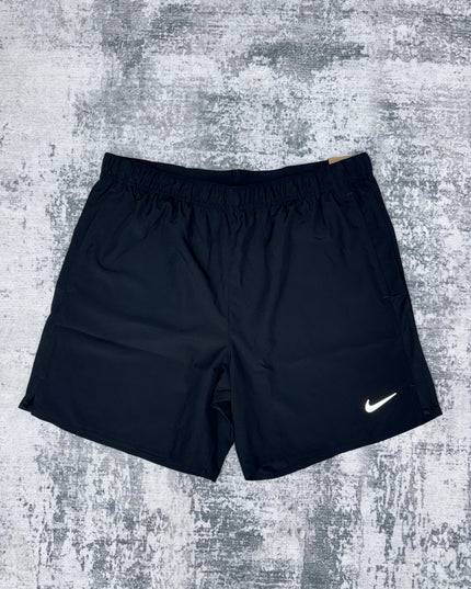 Nike Dri-Fit Challenger Shorts - Black
