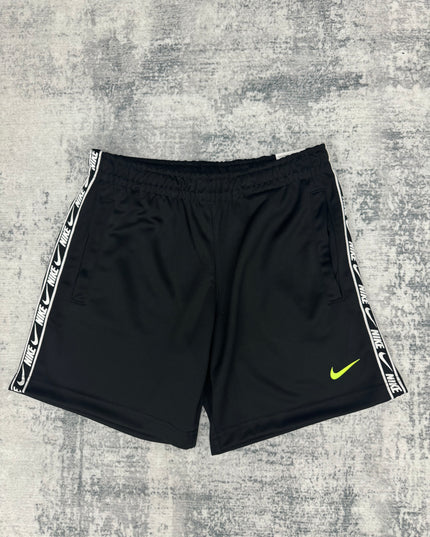 Nike Taped Logo Set - Black Volt