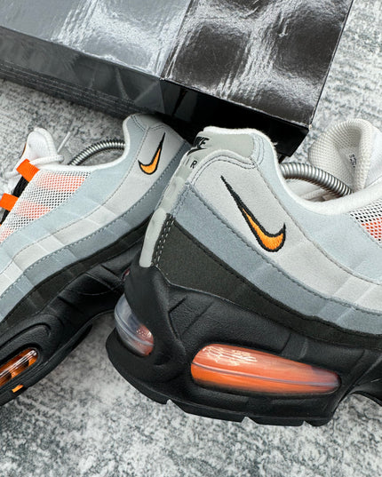 Nike Air Max 95 OG Bright Mandarin