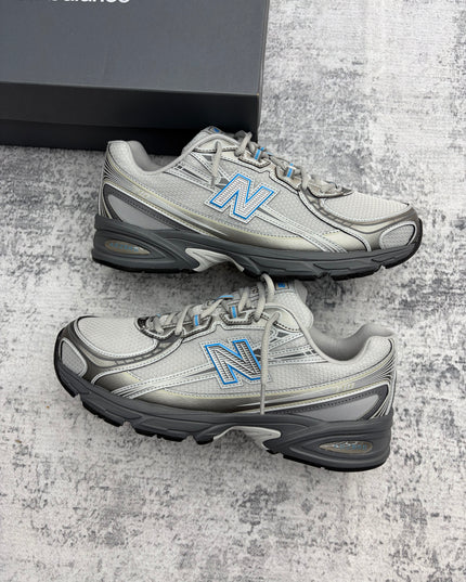 New Balance 740 - Grey/Blue