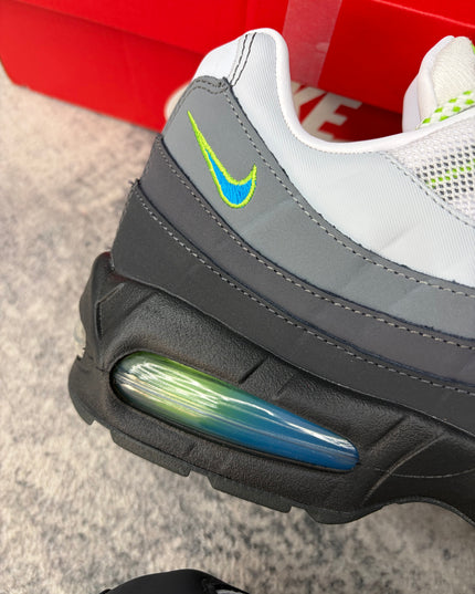 Nike Air Max 95 Big Bubble - Apple Blue