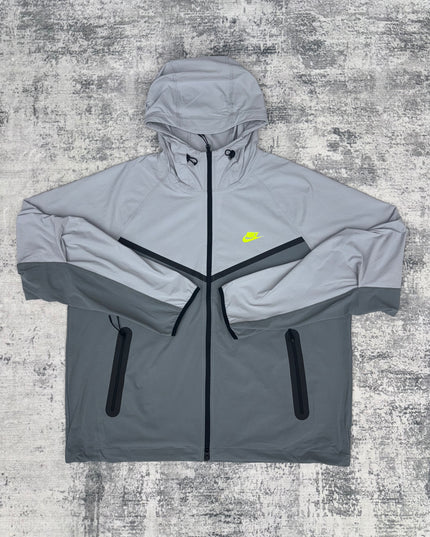Nike Tech Woven Tracksuit - Grey Volt