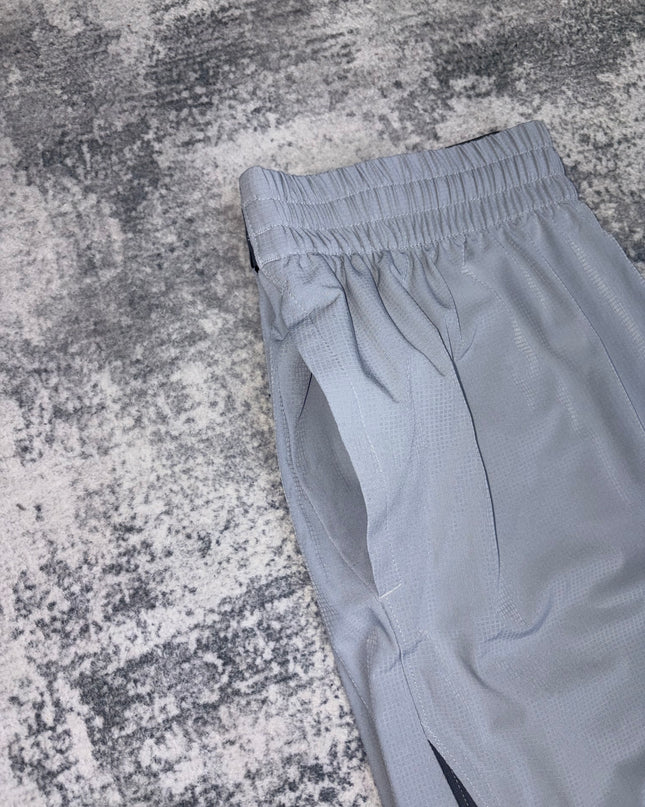 Under Armour Elevate Woven Shorts - Grey