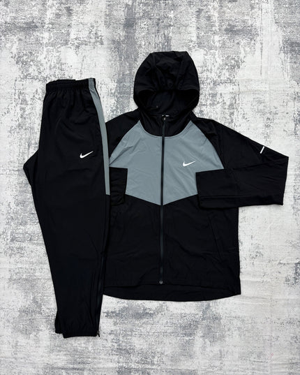 Nike Miler Challenger Tracksuit - Black/Grey
