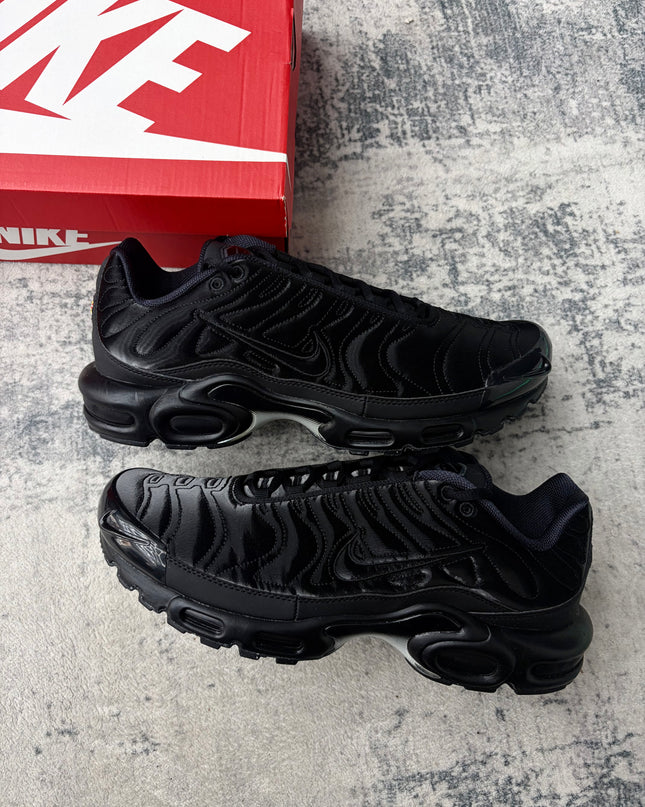 Nike Air Max TN Black Velvet