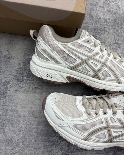 Asics Gel Venture 6 - Oatmeal
