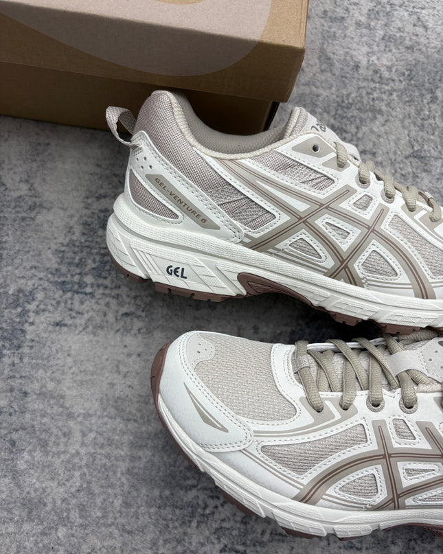 Asics Gel Venture 6 - Oatmeal