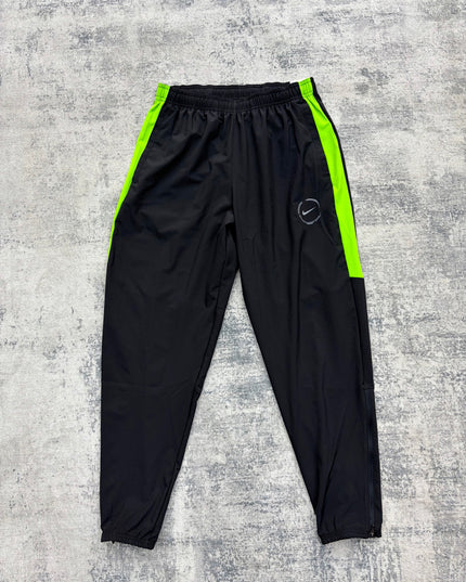 Nike Graphic Tracksuit - Black/Green
