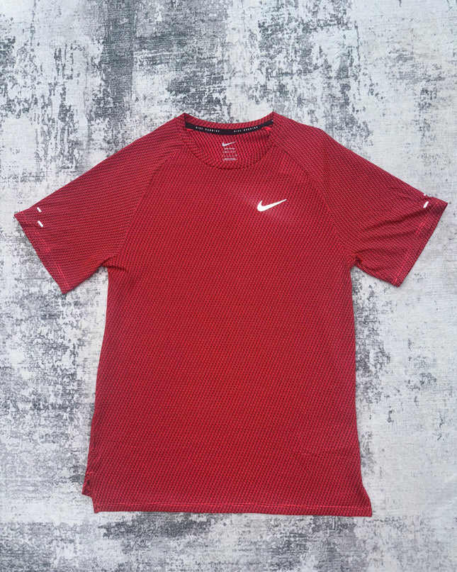 Nike Stride Tee - Red