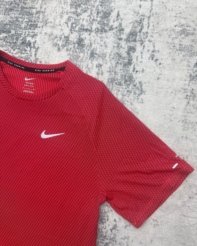 Nike Stride Tee - Red