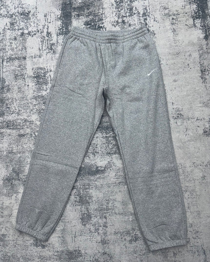 Nike Club Tracksuit - Grey