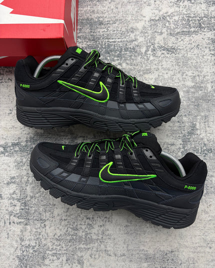Nike P-6000 Premium Black/Green Strike