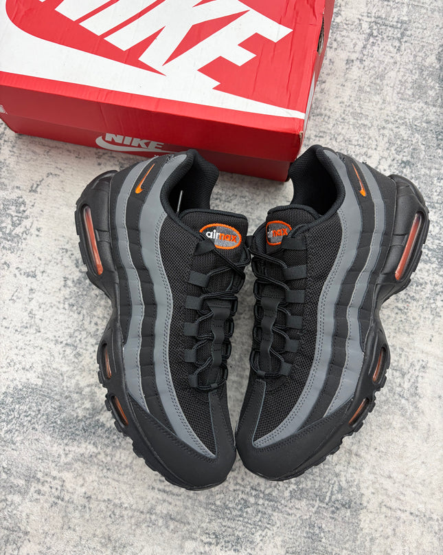 Nike Air Max 95 Black/Safety Orange