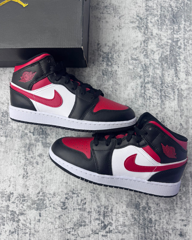 Air Jordan 1 Mid GS - Fire Red