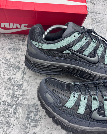 Nike P-6000 Iron Grey/Green