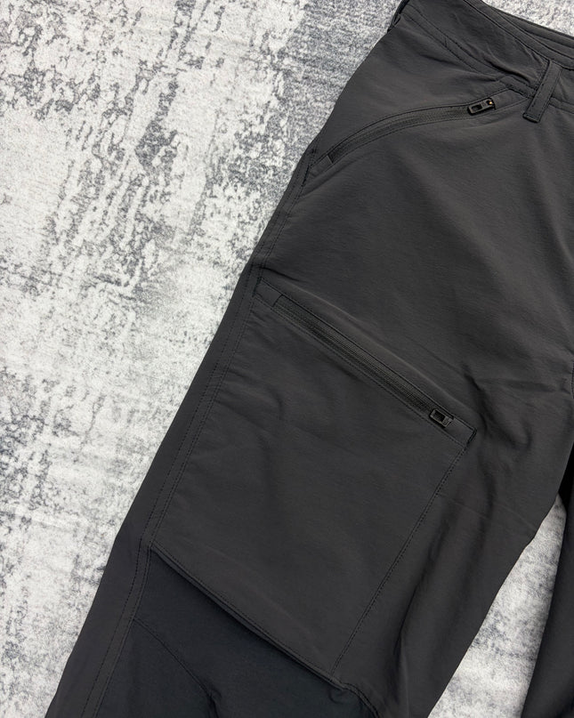 The North Face Cargo Bottoms - Grey